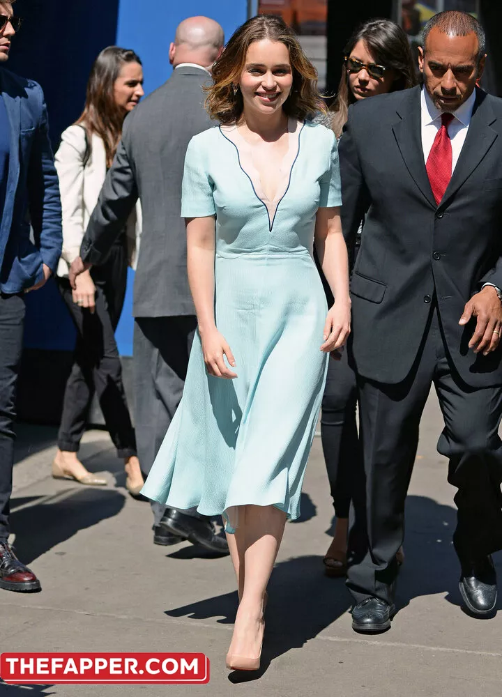 Emilia Clarke  Onlyfans Leaked Nude Image #hRCcUT2amC