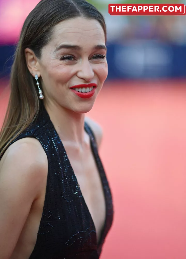 Emilia Clarke  Onlyfans Leaked Nude Image #hUolR7uQTd