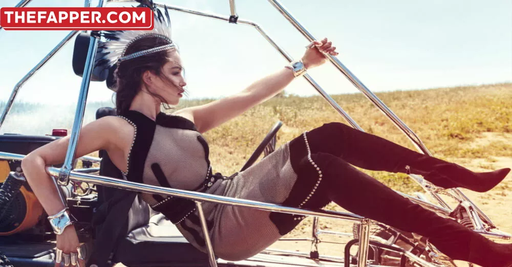 Emilia Clarke  Onlyfans Leaked Nude Image #p8n55e9bIx