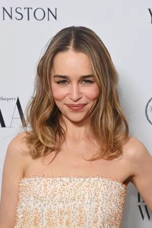 Emilia Clarke Onlyfans Leaked Nude Image #qnUzWv0OQA