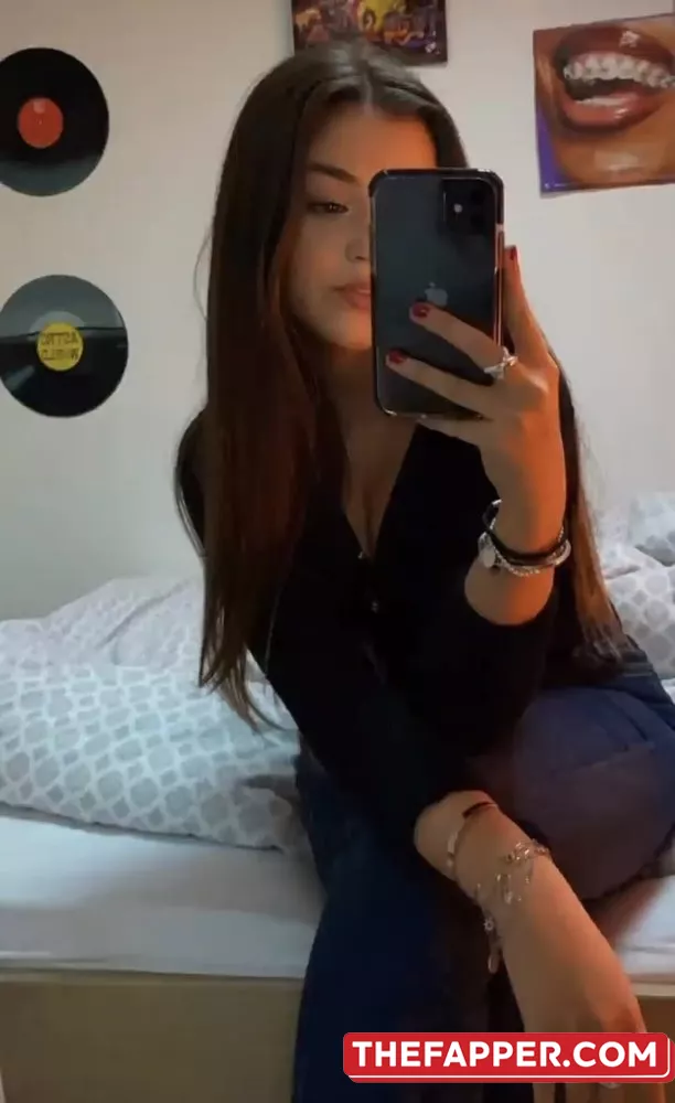 Emilie  Onlyfans Leaked Nude Image #8vk2zIwlt9