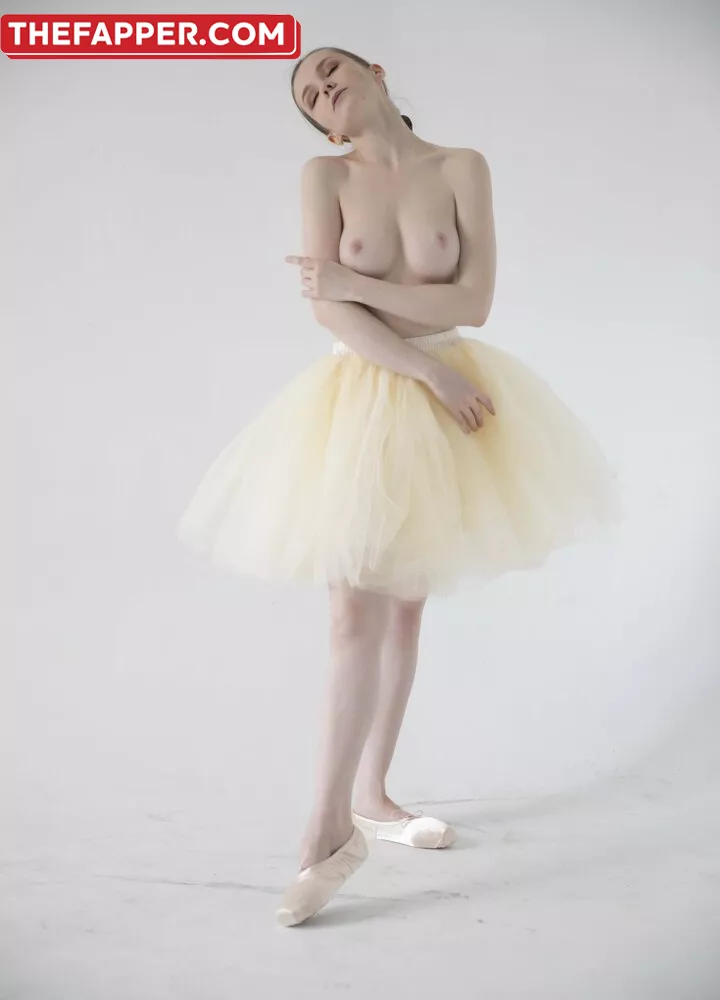 Emily Bloom  Onlyfans Leaked Nude Image #1LJO9Hy8Da