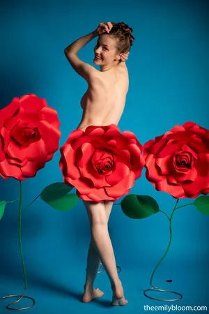 Emily Bloom Onlyfans Leaked Nude Image #sbg2Yb2Xh0