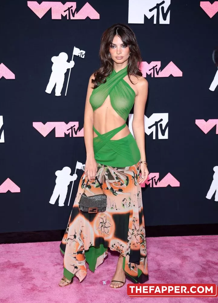 Emily Ratajkowski  Onlyfans Leaked Nude Image #116iUM5JPZ