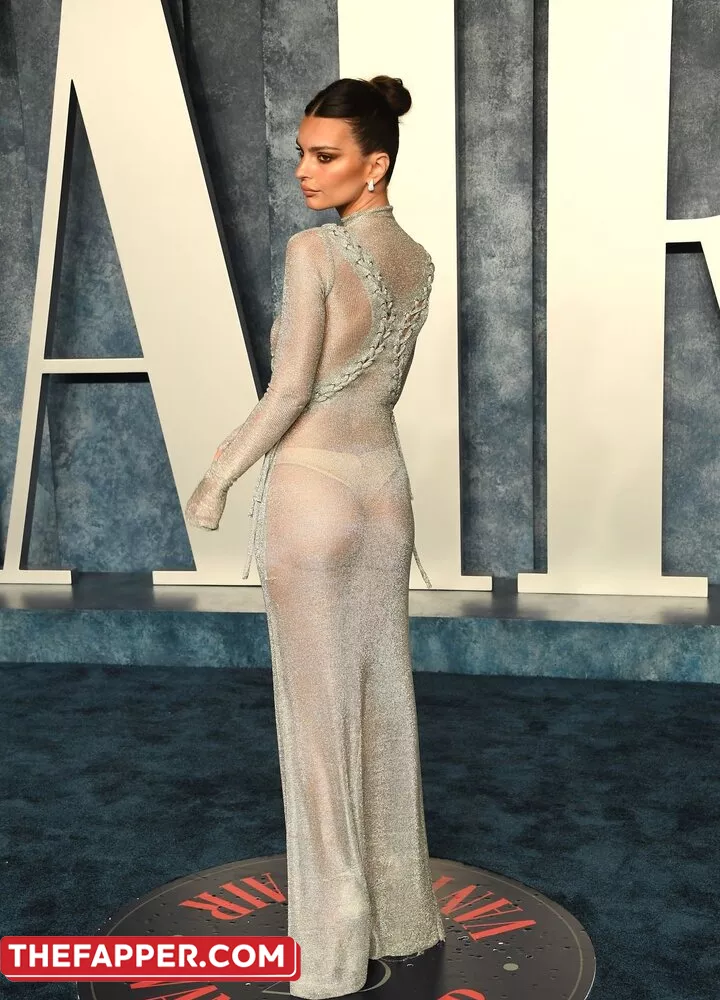 Emily Ratajkowski  Onlyfans Leaked Nude Image #2etk63H5Pj