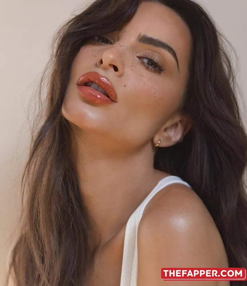 Emily Ratajkowski  Onlyfans Leaked Nude Image #3HloMlC6Q3