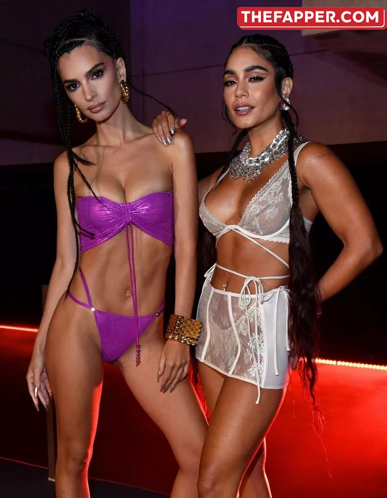 Emily Ratajkowski  Onlyfans Leaked Nude Image #AJXMOWBpK7