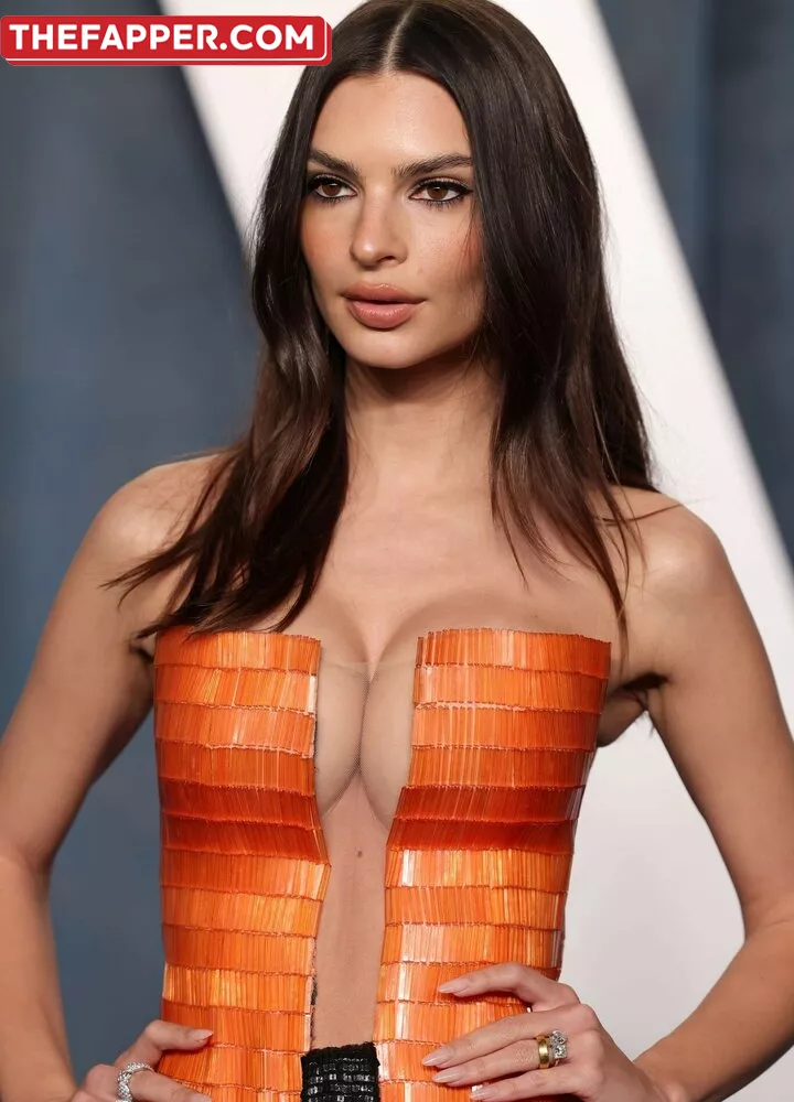 Emily Ratajkowski  Onlyfans Leaked Nude Image #Ennkdp9A45