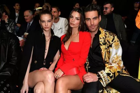 Emily Ratajkowski Onlyfans Leaked Nude Image #IDSMz60sUp