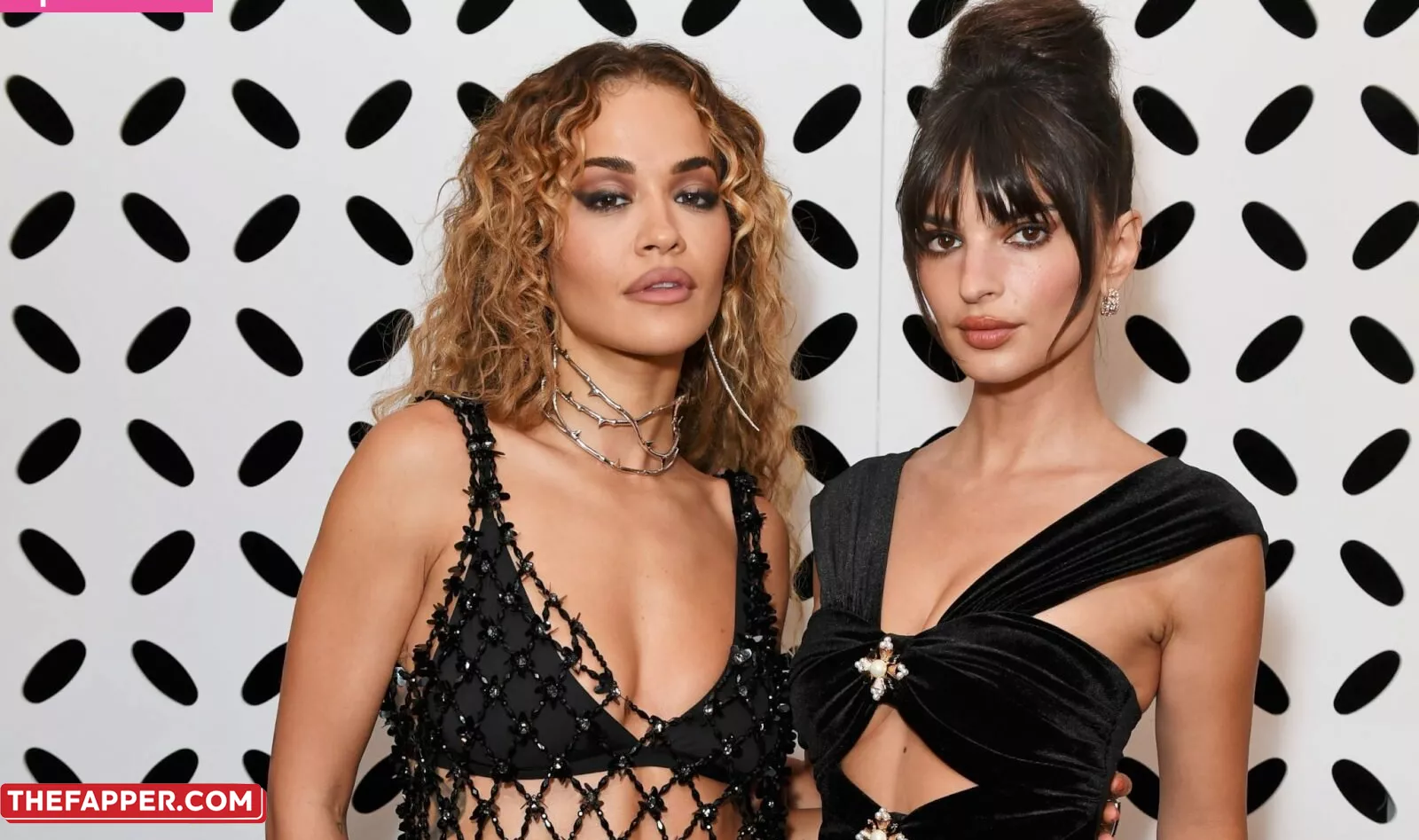 Emily Ratajkowski  Onlyfans Leaked Nude Image #Q0buTelByX