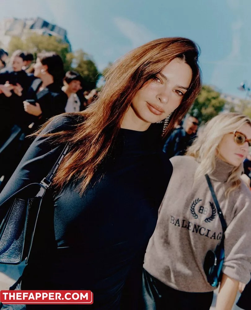 Emily Ratajkowski  Onlyfans Leaked Nude Image #SU2fJL26r2