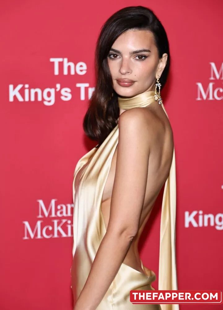 Emily Ratajkowski  Onlyfans Leaked Nude Image #UWdWYGo3uz