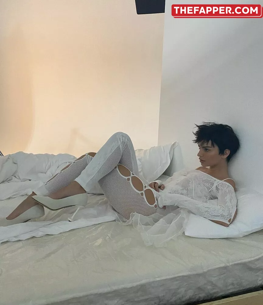 Emily Ratajkowski  Onlyfans Leaked Nude Image #ZIM7WIOAtZ