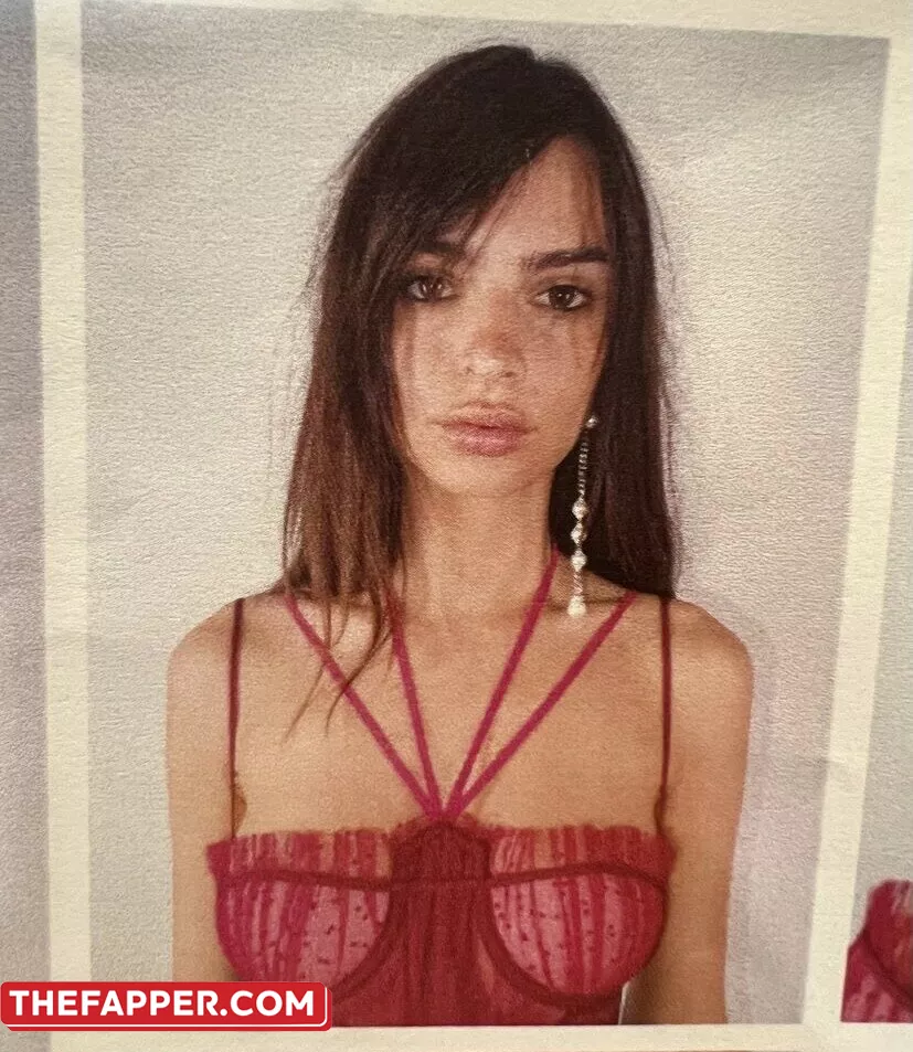 Emily Ratajkowski  Onlyfans Leaked Nude Image #bmGkBN4xG5