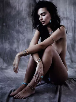Emily Ratajkowski Onlyfans Leaked Nude Image #c4yuUHxAxm