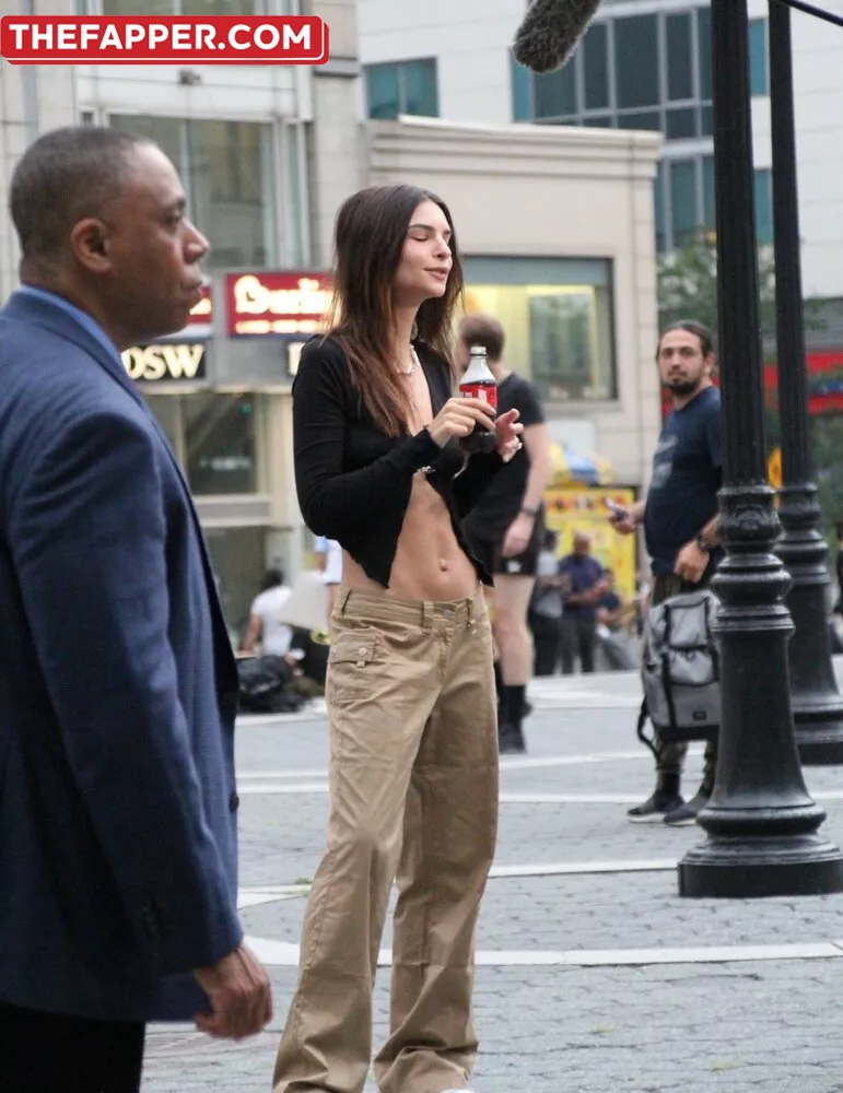 Emily Ratajkowski  Onlyfans Leaked Nude Image #cIzbtbqzUq