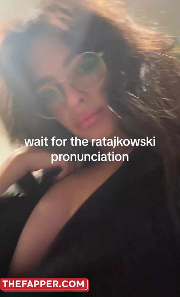 Emily Ratajkowski  Onlyfans Leaked Nude Image #czNj67SRQL