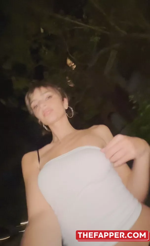 Emily Ratajkowski  Onlyfans Leaked Nude Image #e5v0ZDgEej