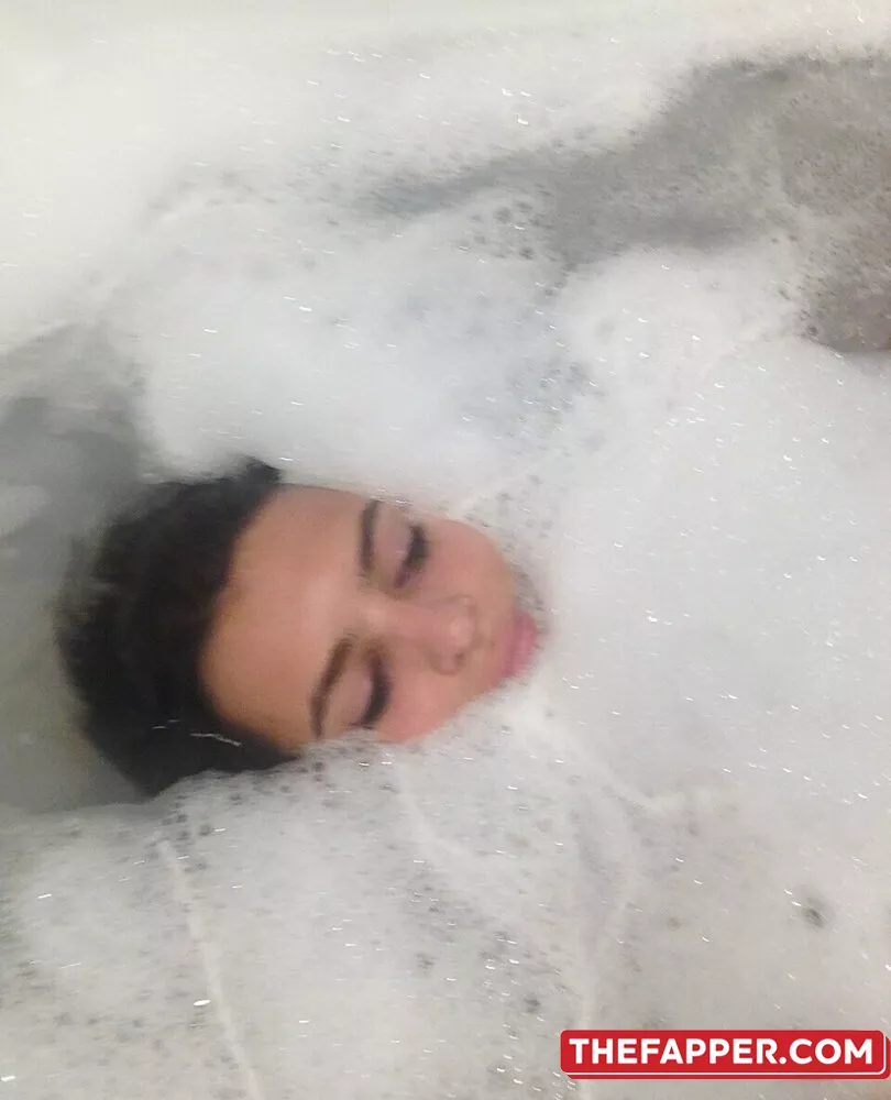 Emily Ratajkowski  Onlyfans Leaked Nude Image #fZeiqNKv9b