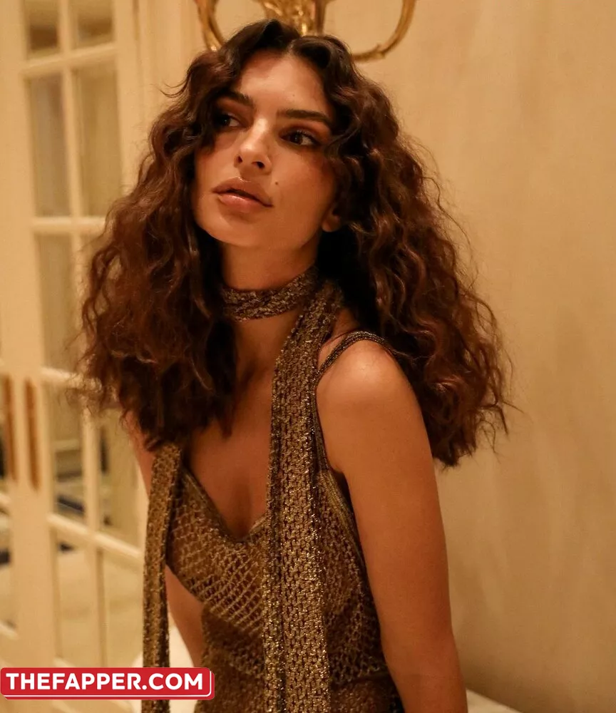 Emily Ratajkowski  Onlyfans Leaked Nude Image #ifvK2bzOu8