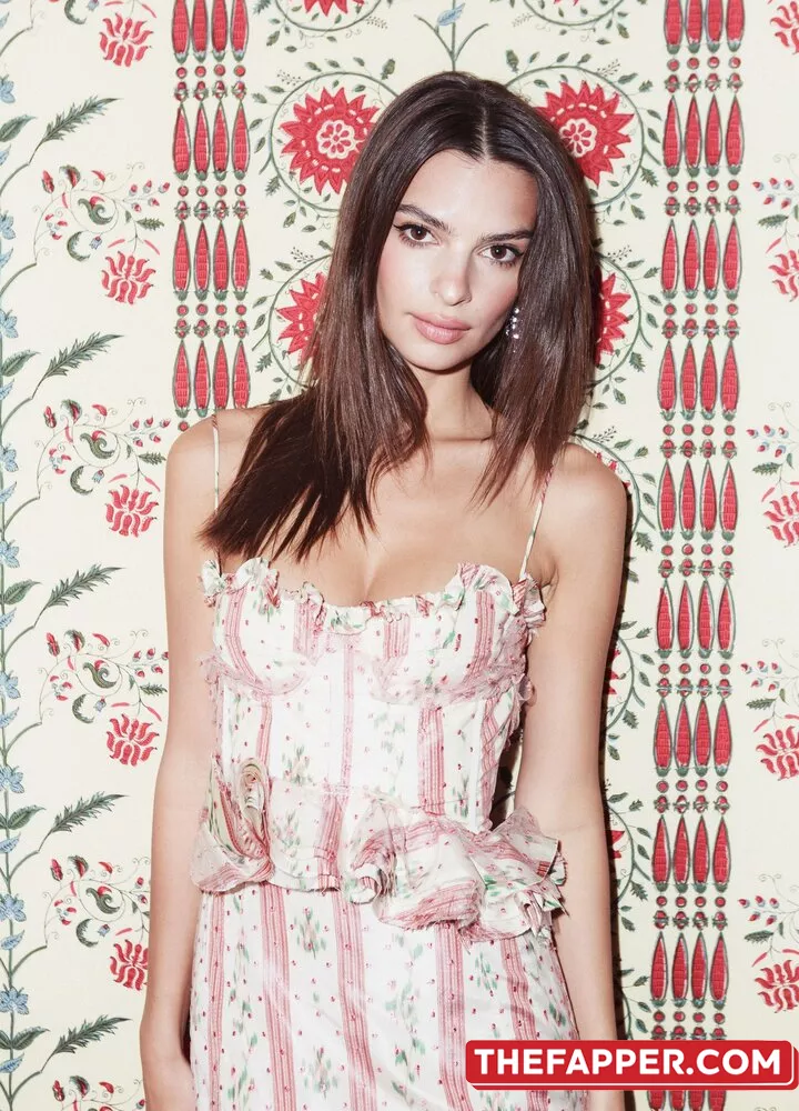 Emily Ratajkowski  Onlyfans Leaked Nude Image #ioqr2LL5uZ