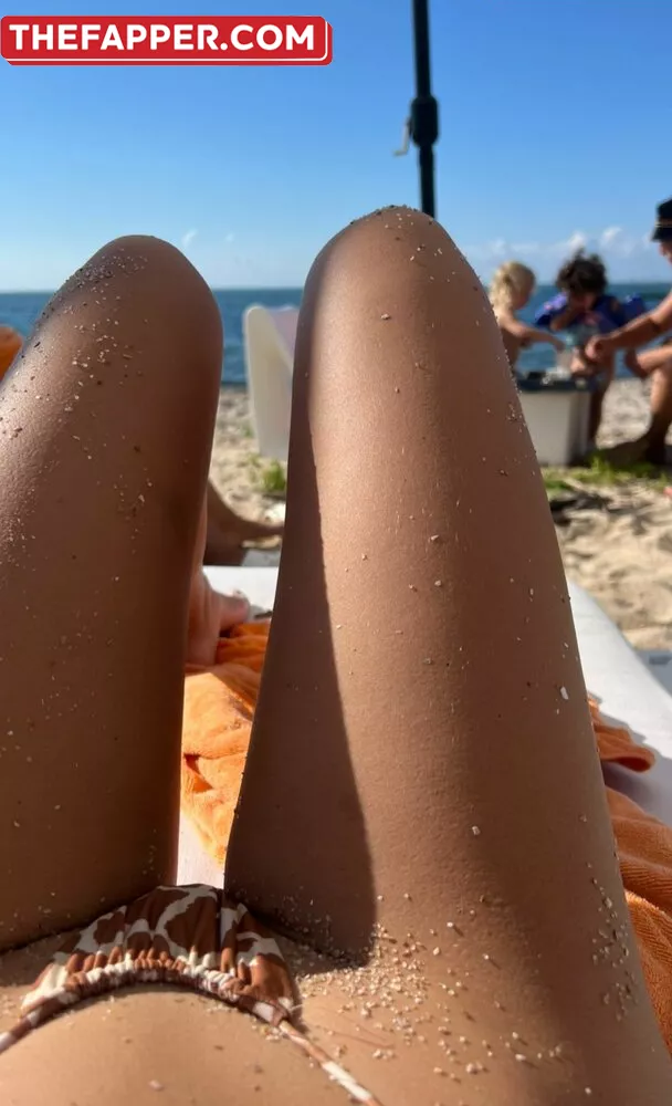 Emily Ratajkowski  Onlyfans Leaked Nude Image #ipqJfyYkr0