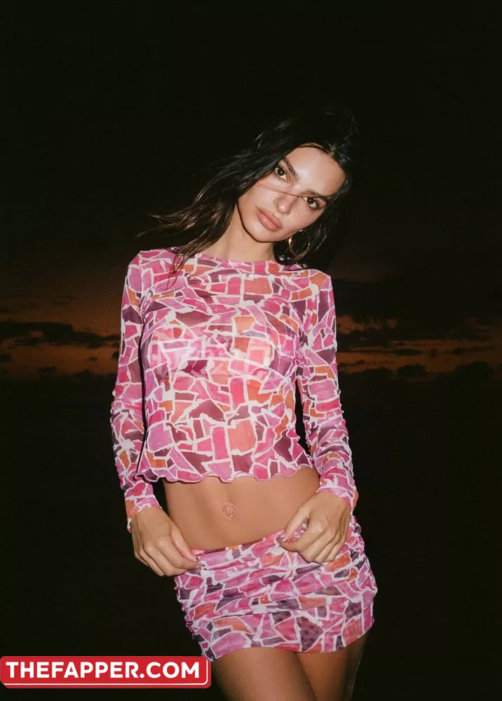 Emily Ratajkowski  Onlyfans Leaked Nude Image #l9K0zLkfbt