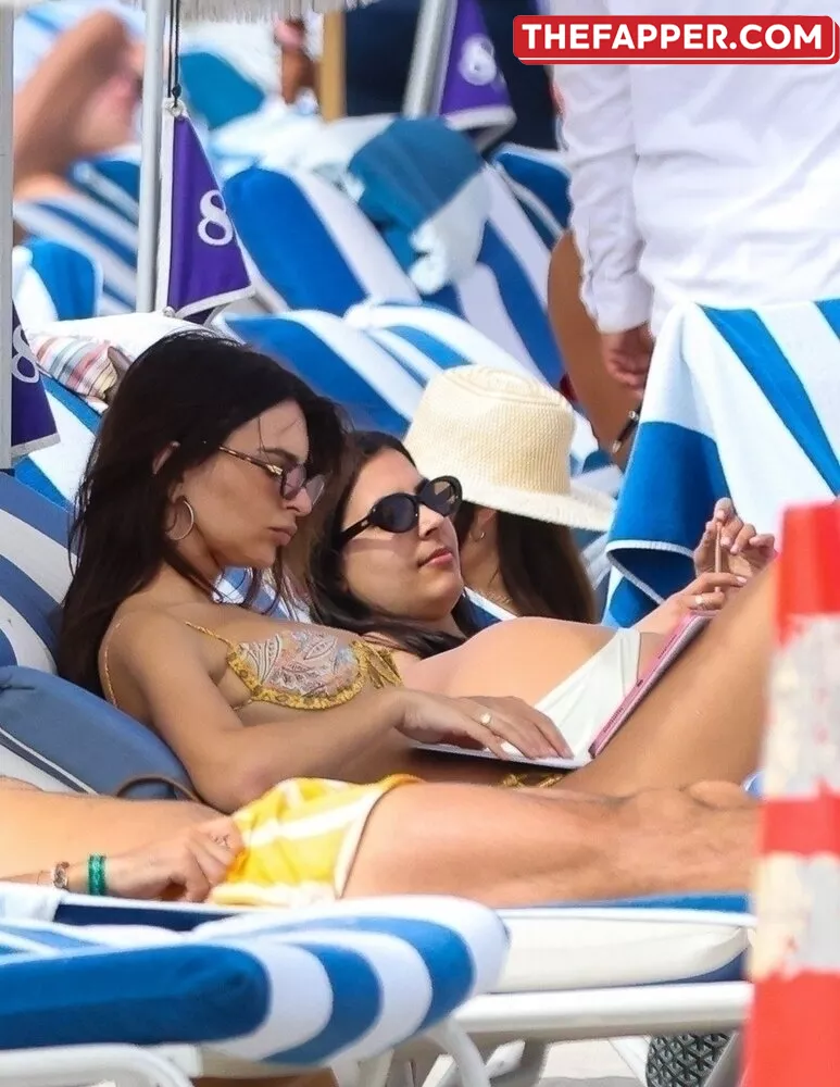 Emily Ratajkowski  Onlyfans Leaked Nude Image #oElJegGBS1