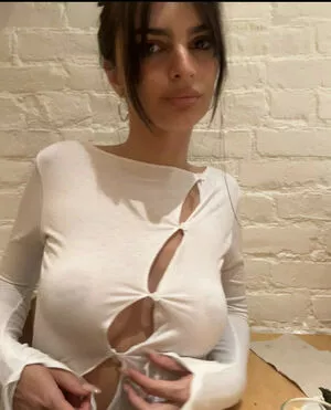 Emily Ratajkowski Onlyfans Leaked Nude Image #ocJwwhysRK