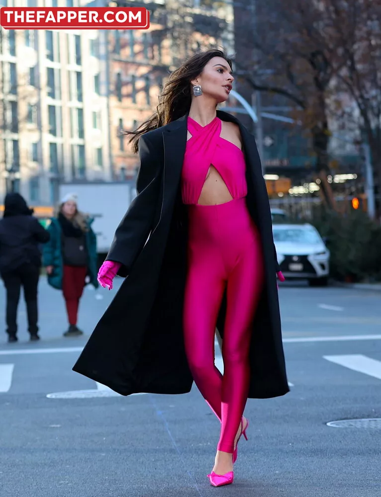 Emily Ratajkowski  Onlyfans Leaked Nude Image #oql2ICnL5G