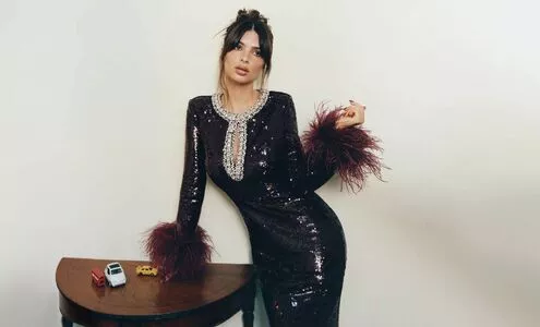 Emily Ratajkowski Onlyfans Leaked Nude Image #qMCXtXlZdA