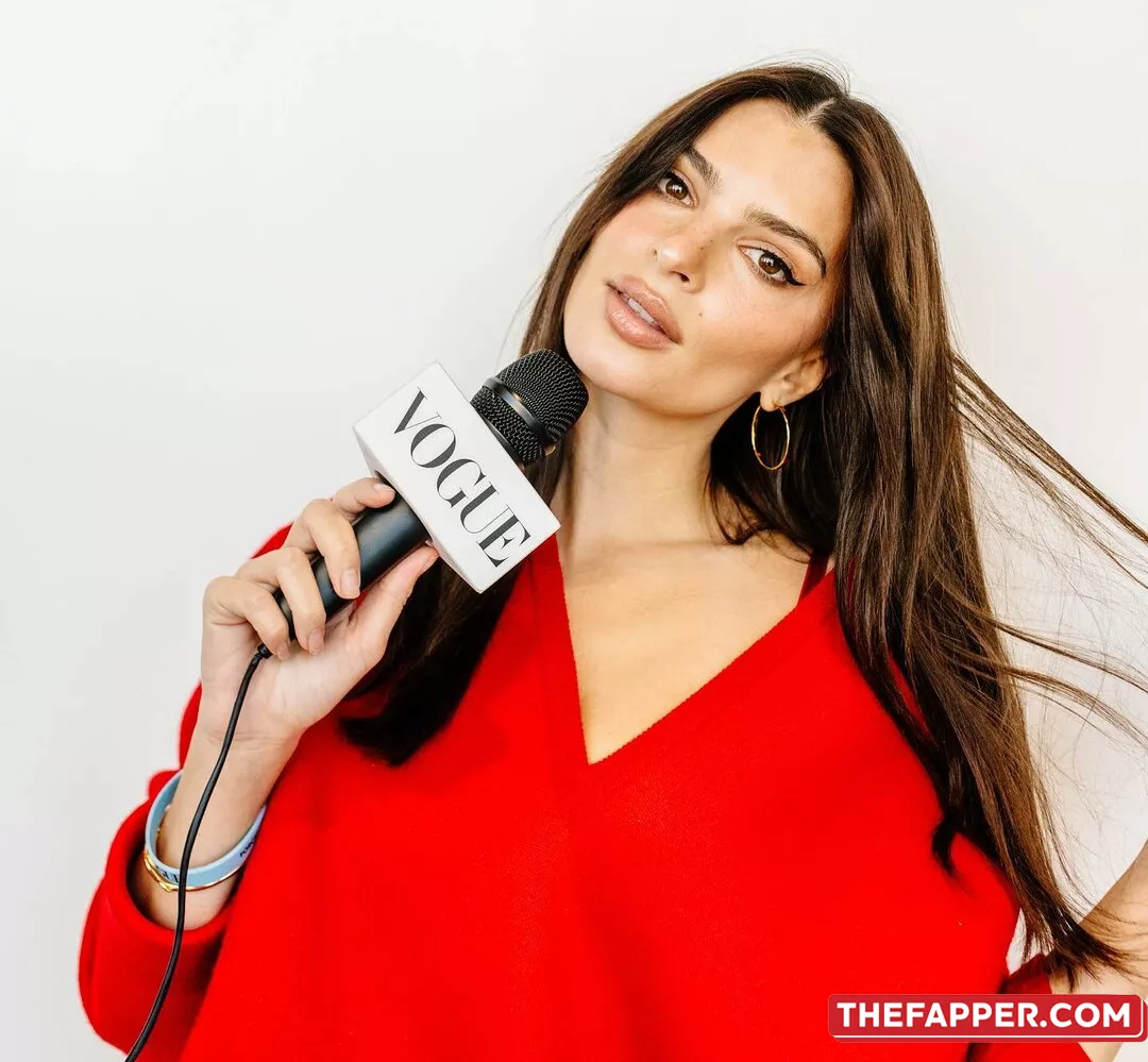 Emily Ratajkowski  Onlyfans Leaked Nude Image #qjX5g2R4QH