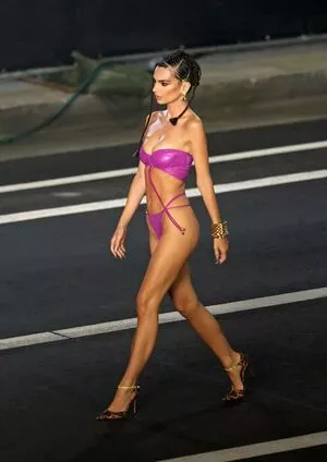 Emily Ratajkowski Onlyfans Leaked Nude Image #ryohnVyxIS