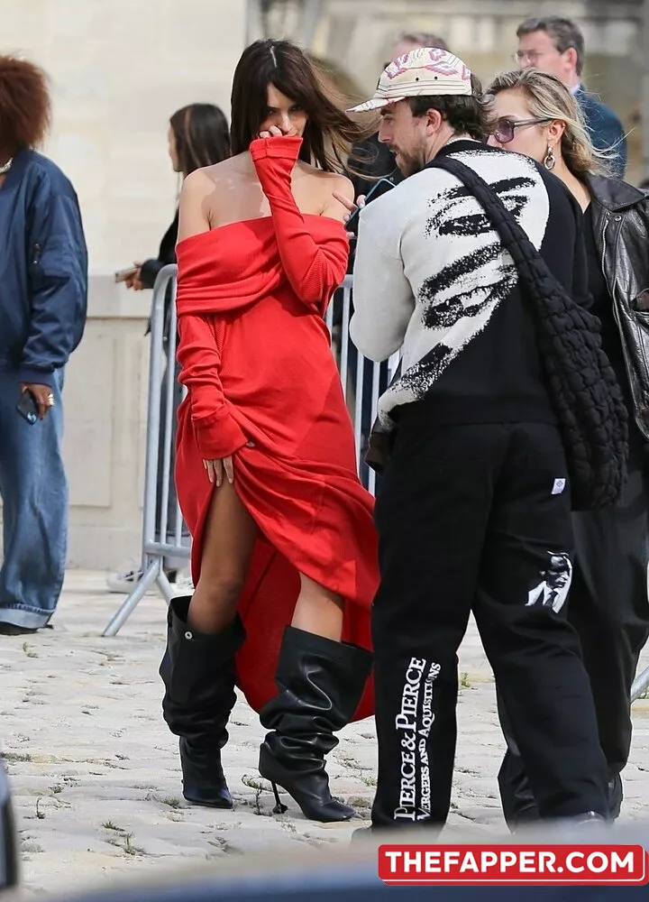 Emily Ratajkowski  Onlyfans Leaked Nude Image #s0X1g7kXiJ