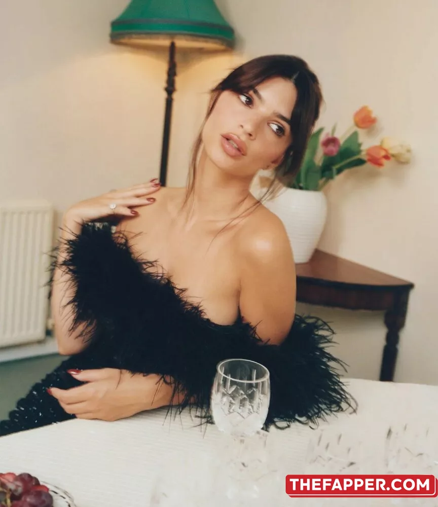 Emily Ratajkowski  Onlyfans Leaked Nude Image #t3iPL5Y5lK