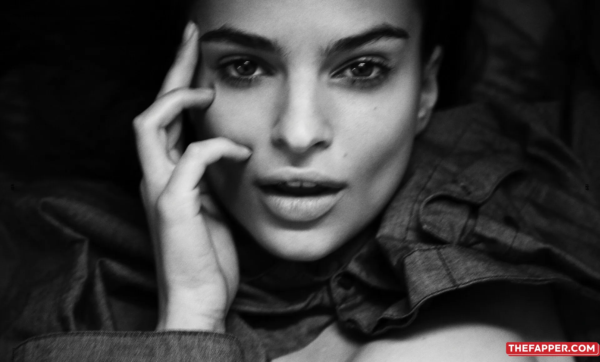 Emily Ratajkowski  Onlyfans Leaked Nude Image #vVxrPHYU5W