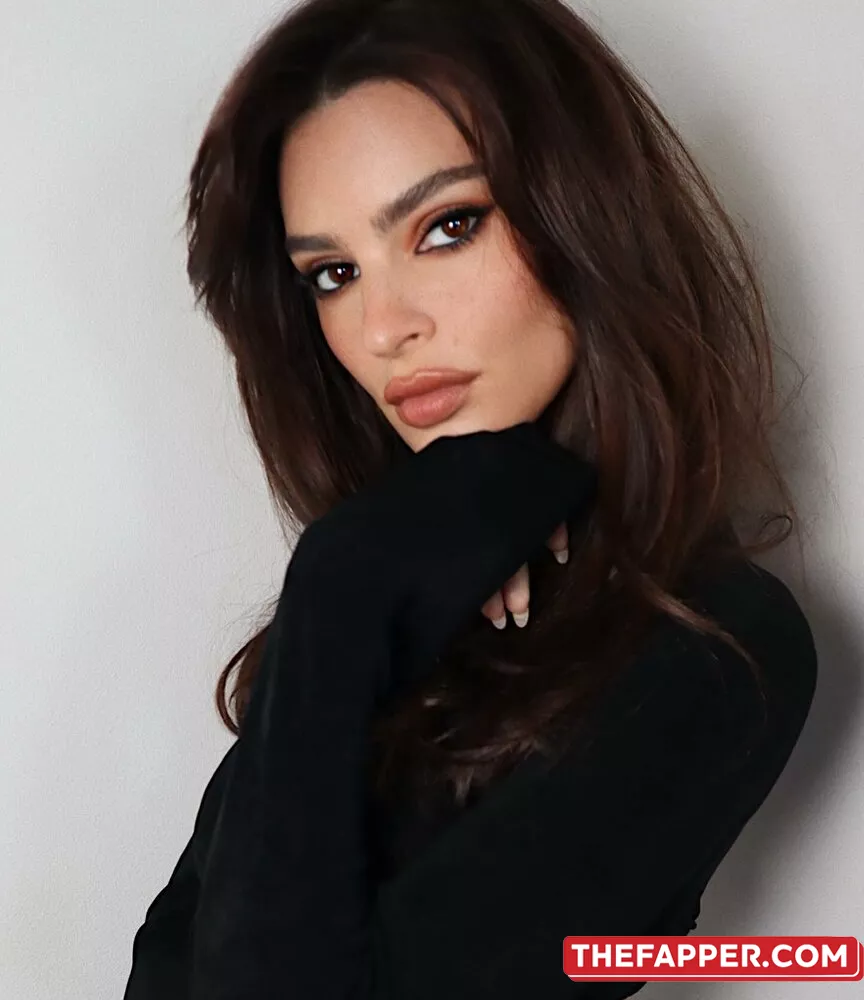 Emily Ratajkowski  Onlyfans Leaked Nude Image #vqvweGlo4m
