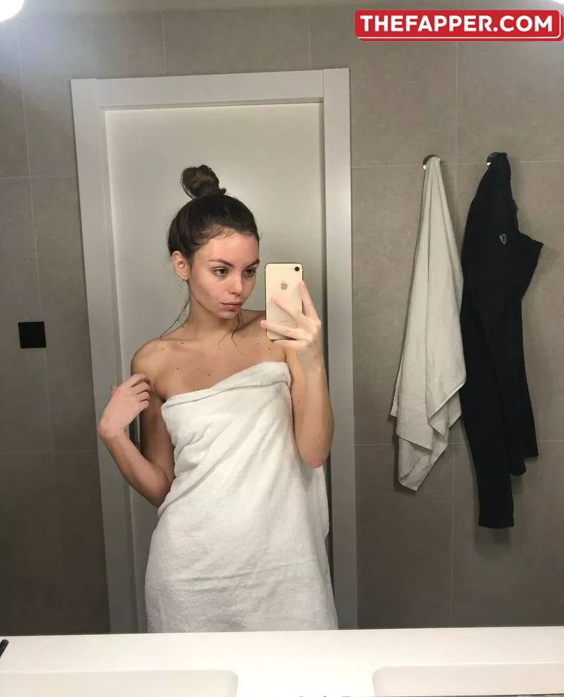 Emilycutee  Onlyfans Leaked Nude Image #KFr55xVYc9