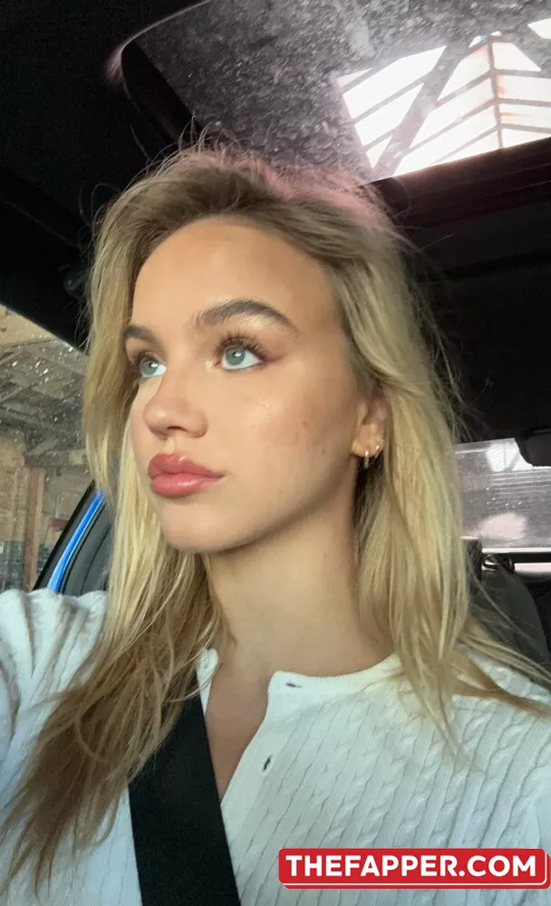 Emma Brooks  Onlyfans Leaked Nude Image #rZTNlKI896