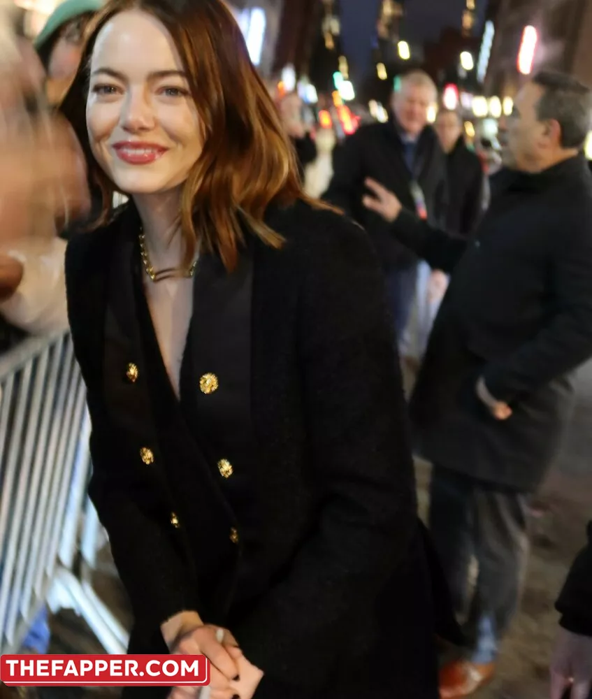 Emma Stone  Onlyfans Leaked Nude Image #D2VstVdu05