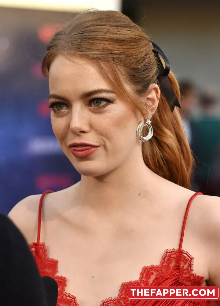 Emma Stone  Onlyfans Leaked Nude Image #ZzYczsMd46
