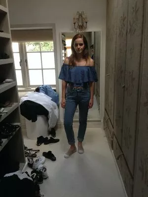 Emma Watson Onlyfans Leaked Nude Image #Y3Eub6BSc1