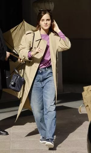 Emma Watson #fUuSqXPYtf