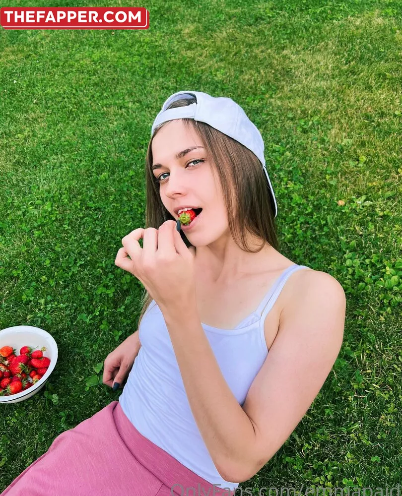 Emmapaid  Onlyfans Leaked Nude Image #7XQMOnLan7