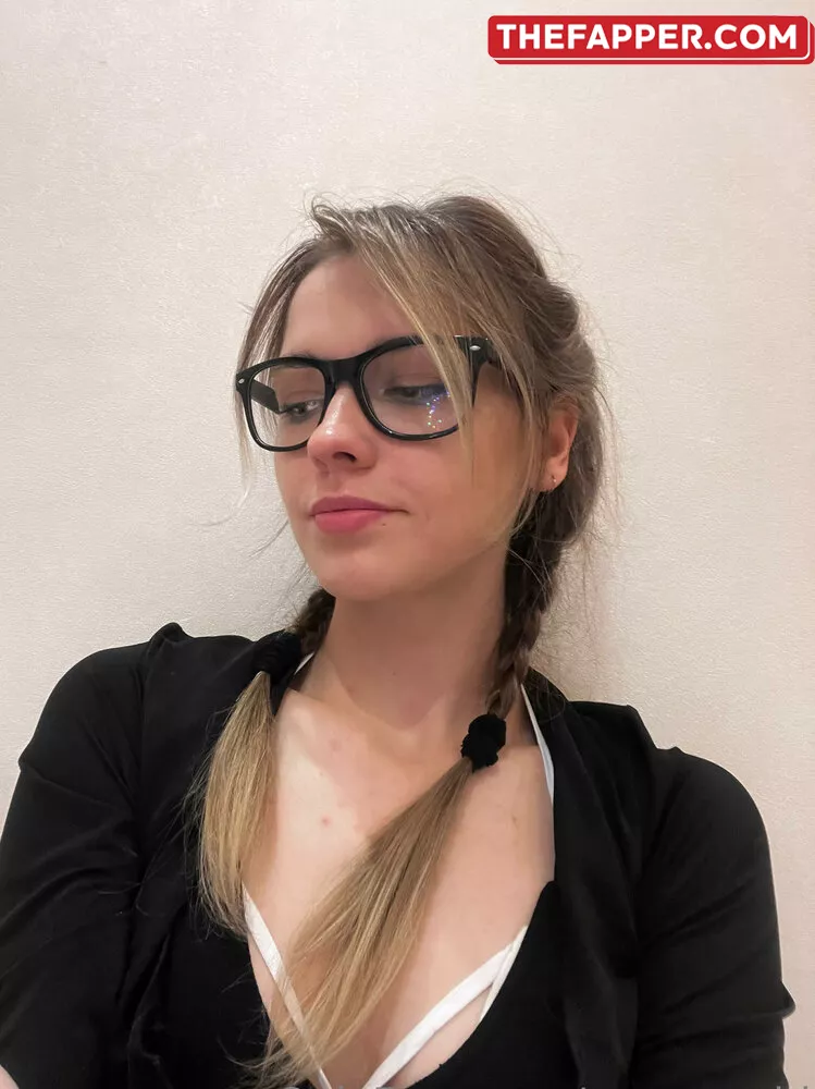 Emmapaid  Onlyfans Leaked Nude Image #GA7EjpNWCU