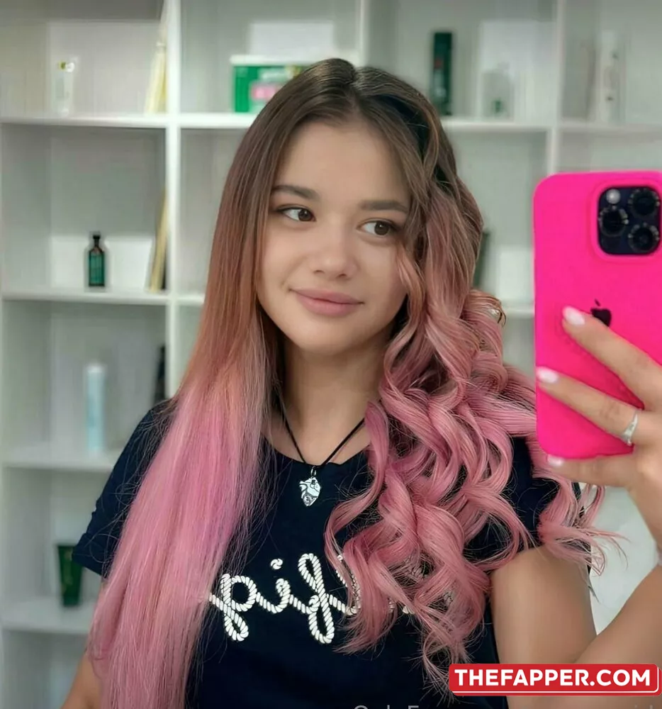 Emmapaid  Onlyfans Leaked Nude Image #HIIweVmeP3