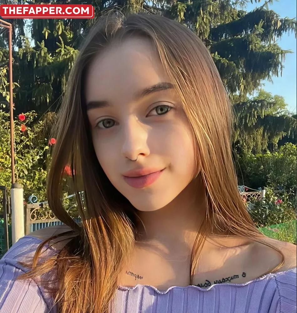 Emmapaid  Onlyfans Leaked Nude Image #TQYHjA94P0