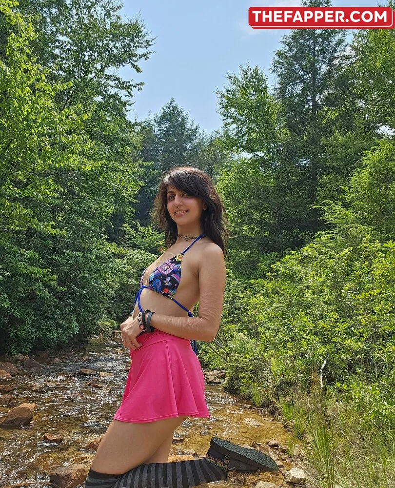Emostonergorl  Onlyfans Leaked Nude Image #B231At1prL