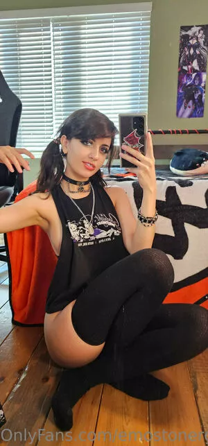 Emostonergorl Onlyfans Leaked Nude Image #KIIPs4RohW