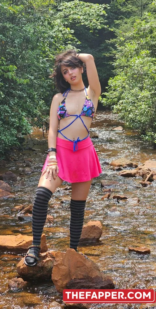 Emostonergorl  Onlyfans Leaked Nude Image #djPfgOPMKF